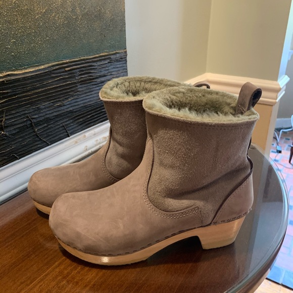 No. 6 Shoes - No. 6 Clogs (like new!)